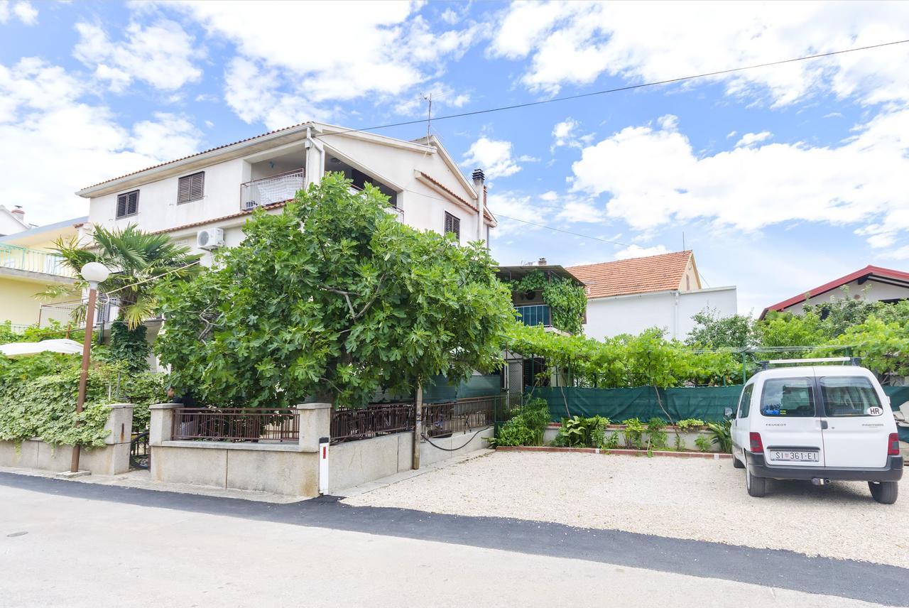 Apartments Amalija Βόντιτσε Εξωτερικό φωτογραφία